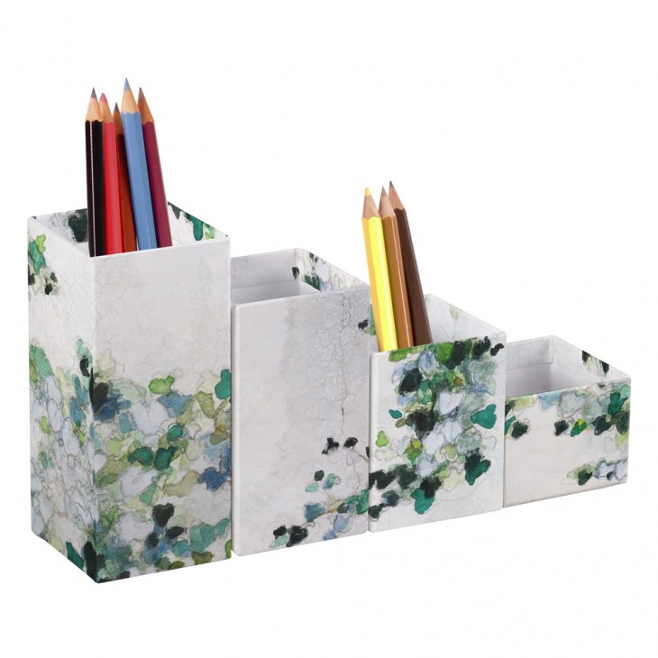 Hedera, Set de 4 pots à crayon magnétiques 14x6x6cm, 11x6x6cm, 8x6x6cm et 5x6x6cm.